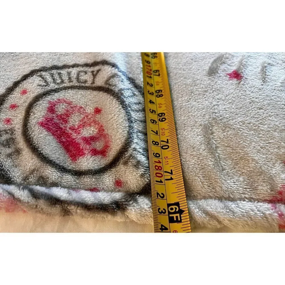 Juicy Couture Emblem Plush Throw Blanket 50”x70” Pink & Gray EC